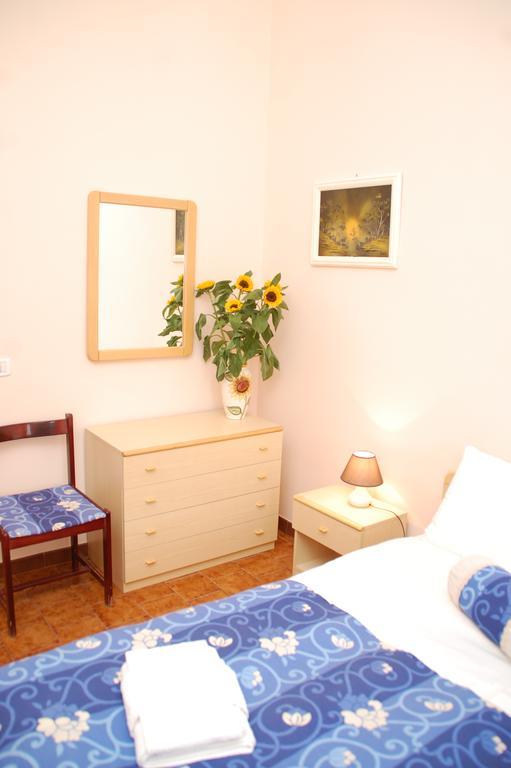 B&B Villa Claudia Anzio Phòng bức ảnh